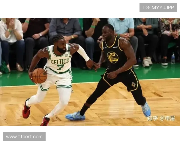 热苏斯技术特点对比同位置球员表现稳健