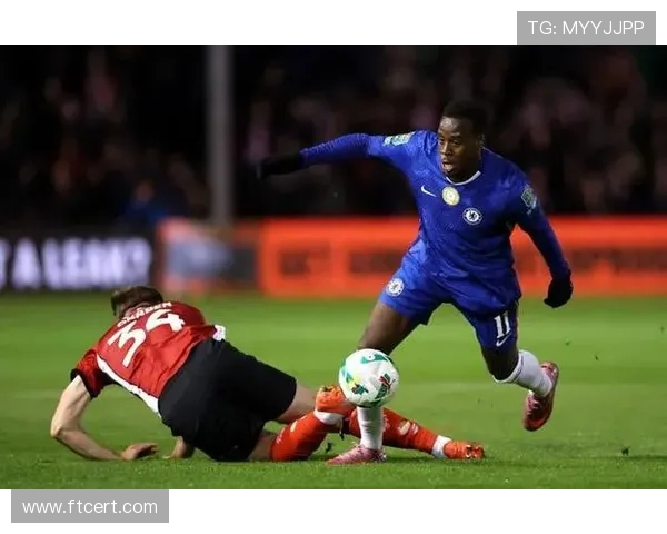 切尔西大规模引援效果存疑,赛季表现与投入回报是否匹配引关注 切尔西大规模引援效果存疑,赛季表现与投入回报是否匹配引关注