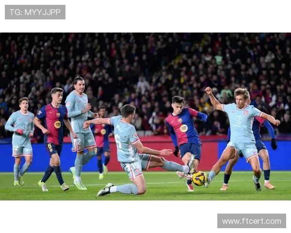 巴萨防线问题根源:全队压迫体系失效影响本赛季竞争走势 巴萨防线问题根源:全队压迫体系失效影响本赛季竞争走势