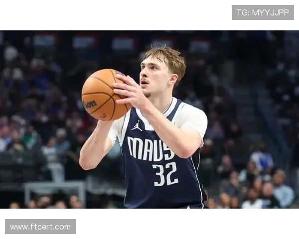 库珀·弗拉格突破创造得分爆发效率显著优于队内其他得分手